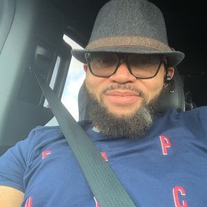 Meet your Posher, Chris